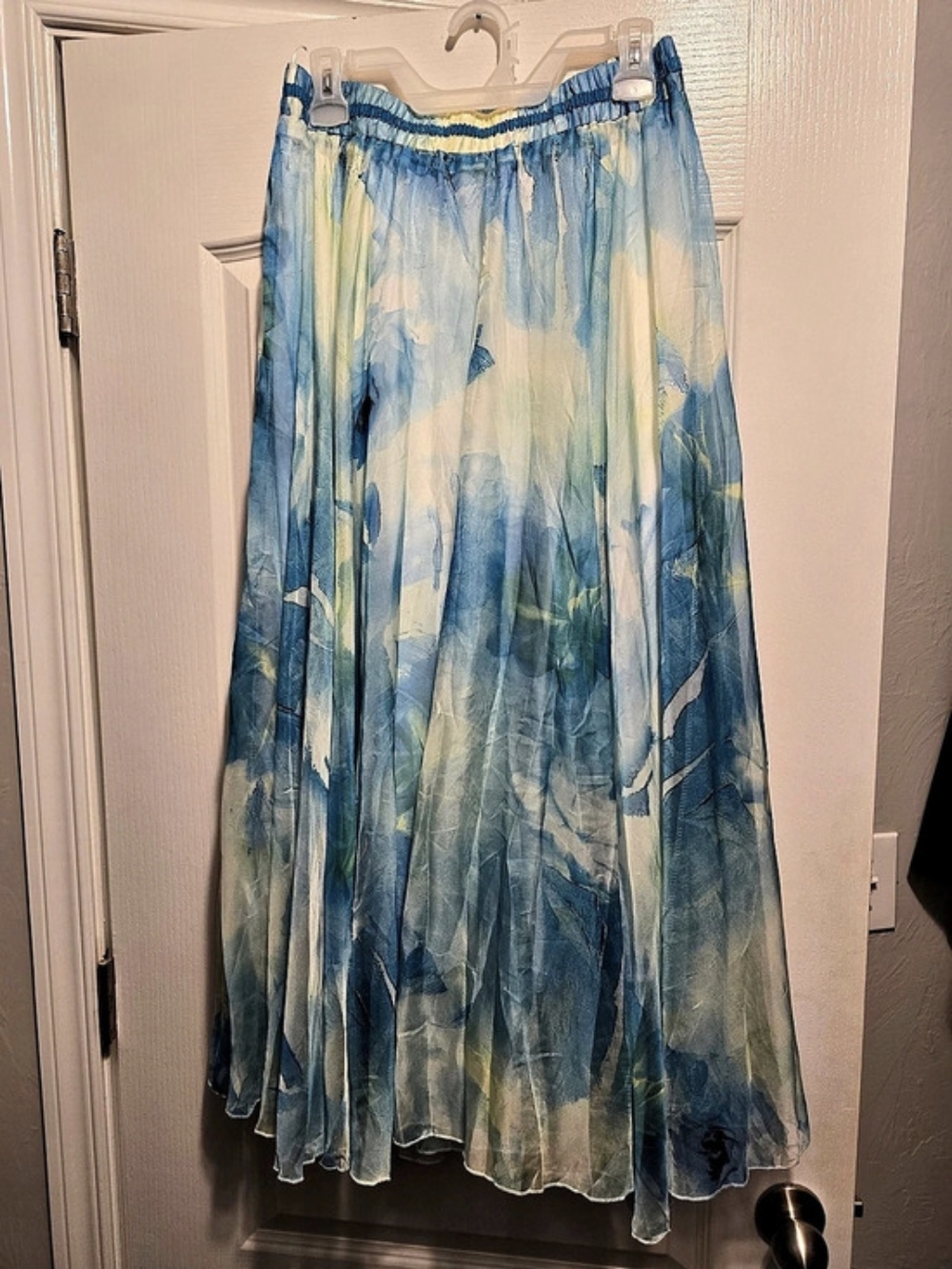 Women's Abstract Blue & Green Maxi Skirt